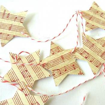 Vintage Inspired Christmas Star Garland/Banner - 2 yards